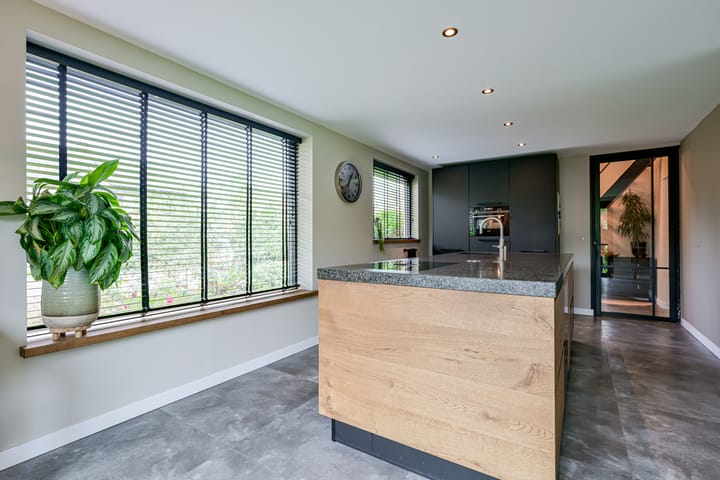 Foto 10 van Stevinstraat 12