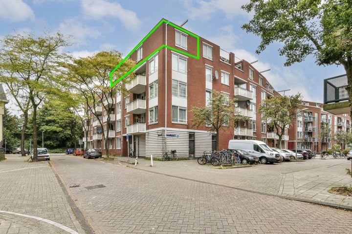 View photo 19 of Reitzstraat 7-D