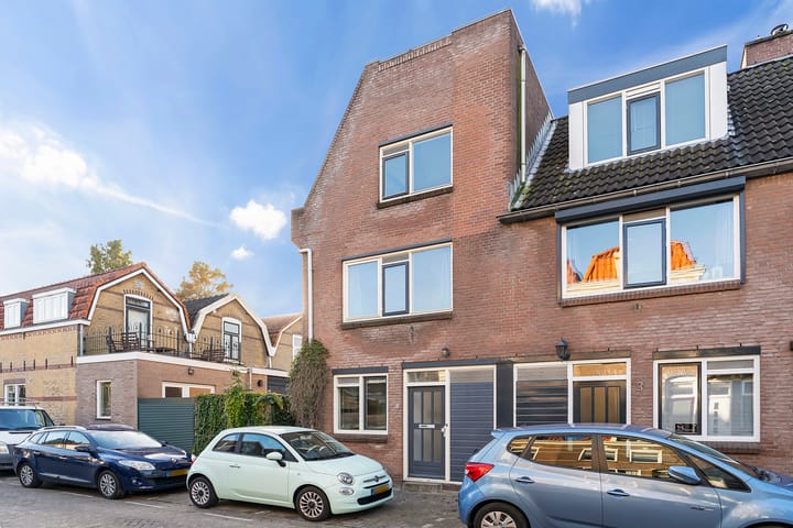 Foto 7 van Graaf van Bloisstraat 1