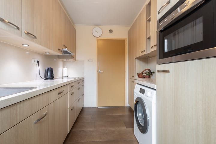 Foto 8 van Neptunusstraat 9