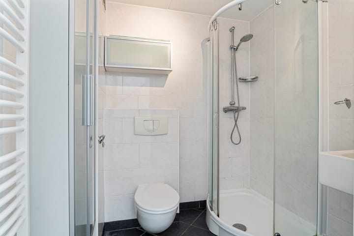 Foto 21 van Graaf van Bloisstraat 1