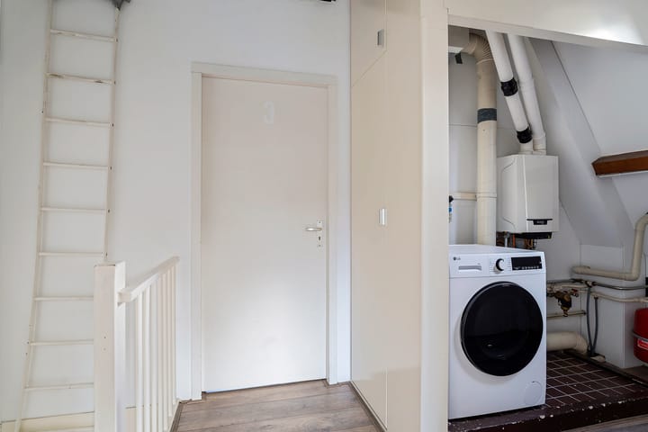 Foto 26 van Graaf van Bloisstraat 1