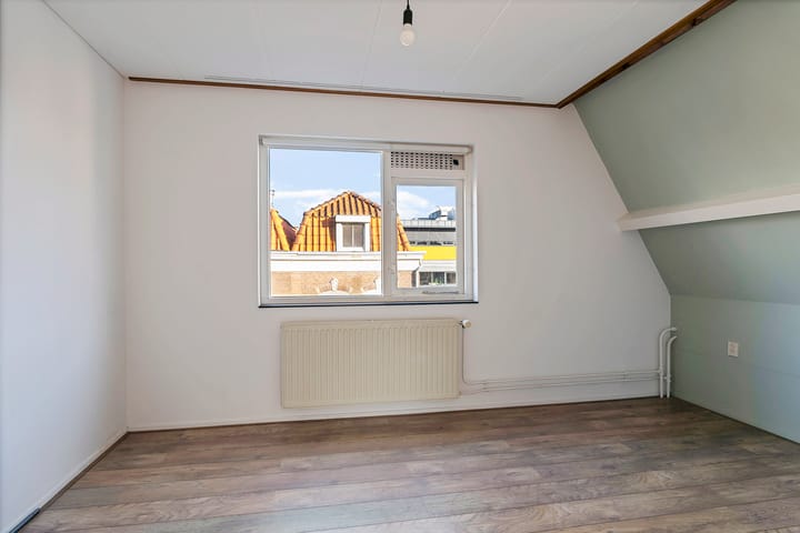 Foto 30 van Graaf van Bloisstraat 1