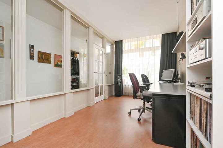 Foto 5 van Newtonstraat 280