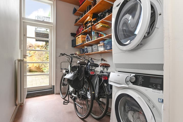 Foto 9 van Newtonstraat 280