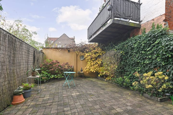 Foto 11 van Newtonstraat 280