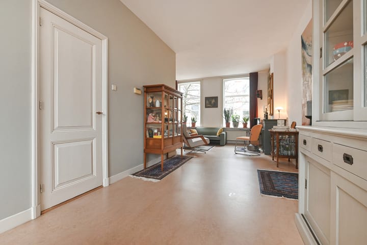 Foto 14 van Newtonstraat 280