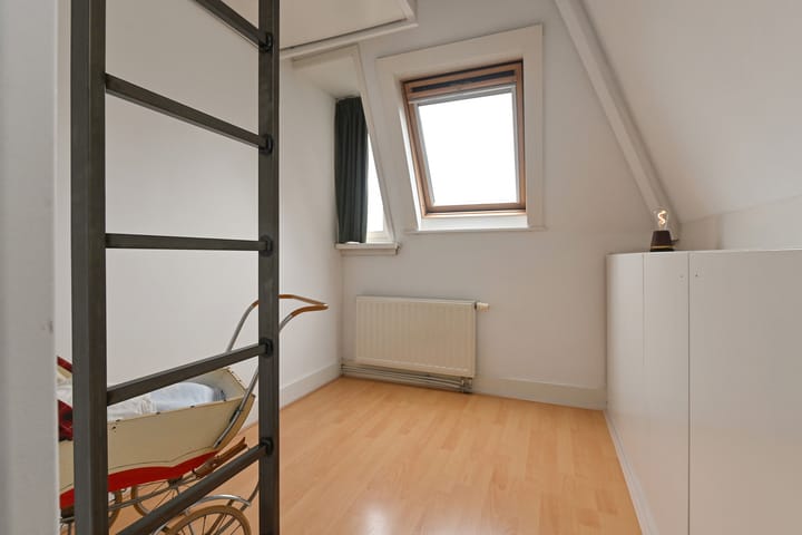 Foto 27 van Newtonstraat 280