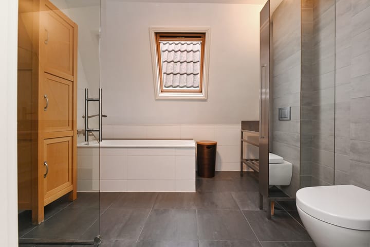 Foto 33 van Newtonstraat 280