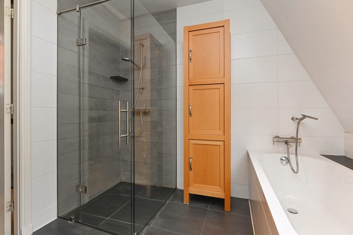 Foto 36 van Newtonstraat 280