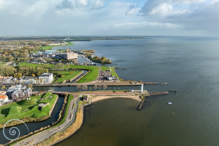 Bekijk foto 47 van Oostzanddijk 4-B