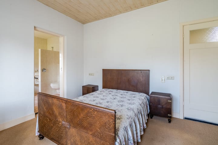 Photo 17 of Emelaarseweg 1-A