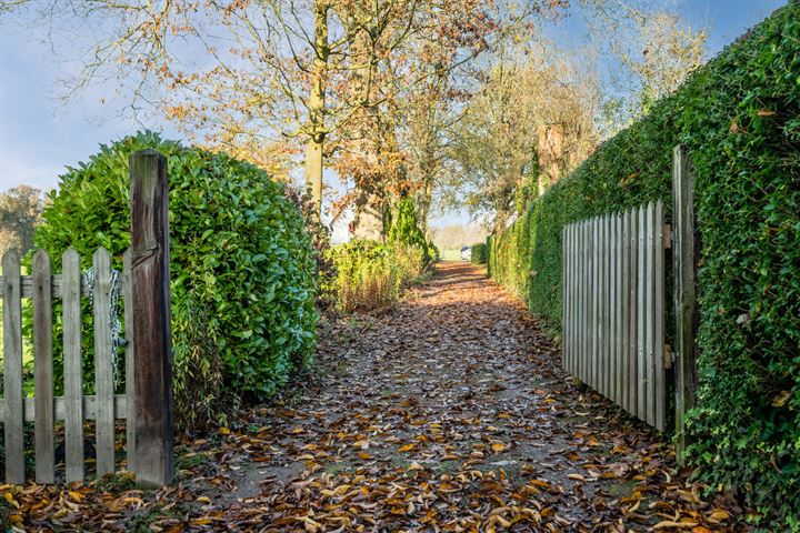 Bekijk foto 40 van Emelaarseweg 1-A