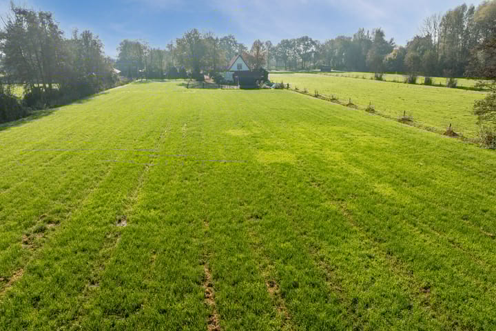 Photo 46 of Emelaarseweg 1-A