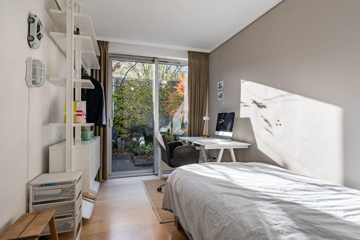 Photo 24 of Bijenveld 4