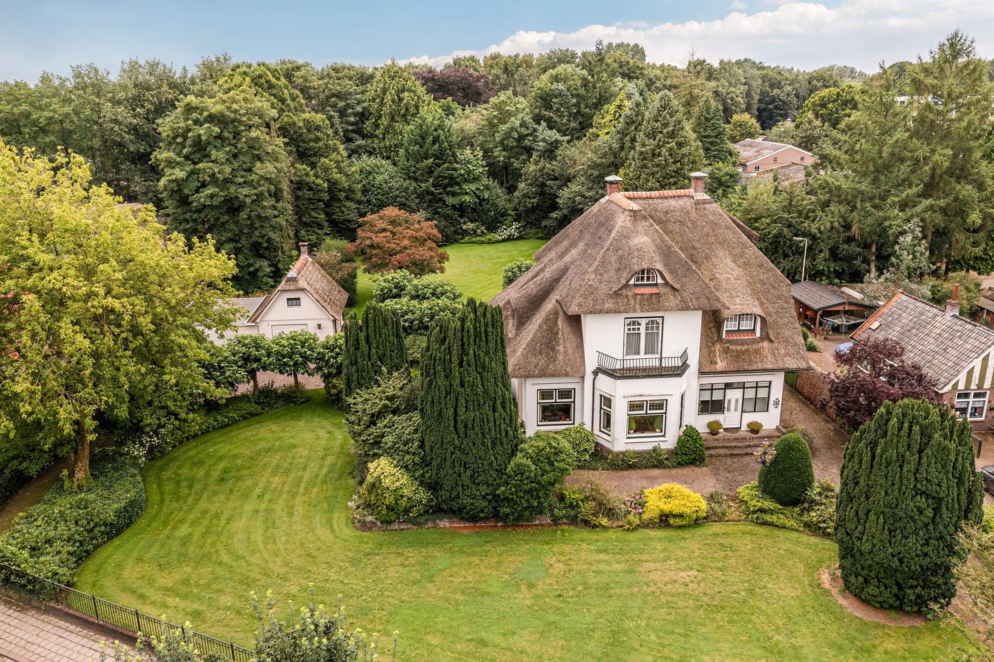 Foto 1 van Stationsweg 32