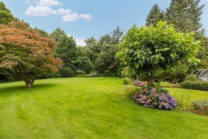 Photo 9 of Stationsweg 32