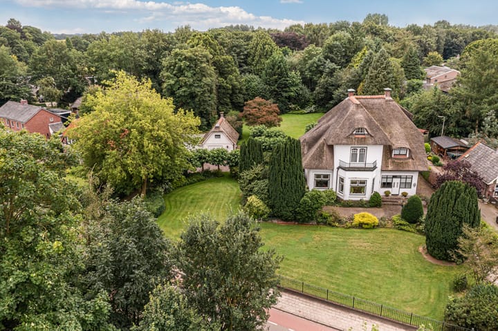 Photo 43 of Stationsweg 32