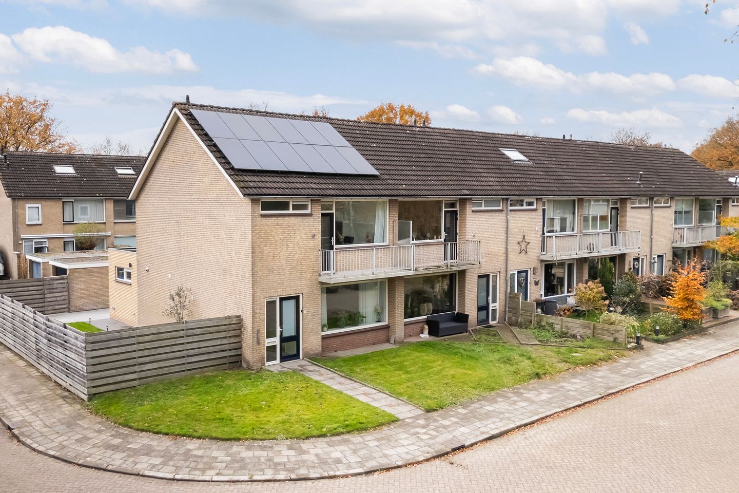 Foto 1 van Tichelkamp 1