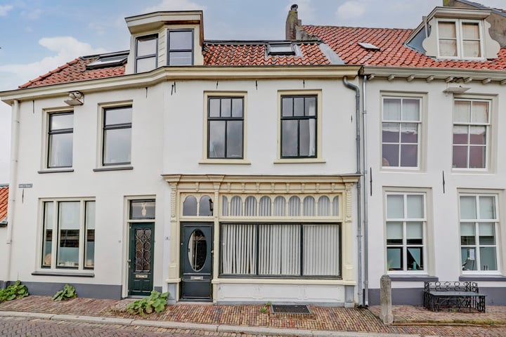 Bekijk foto 2 van Dijkstraat 16