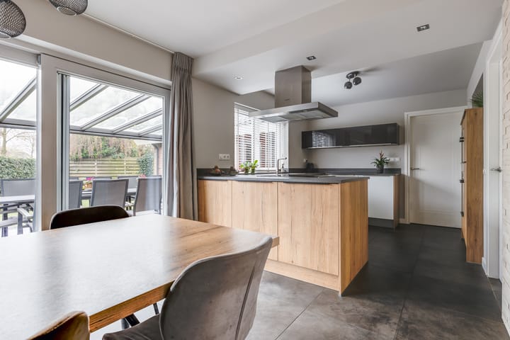 Foto 15 van Ravelstraat 15