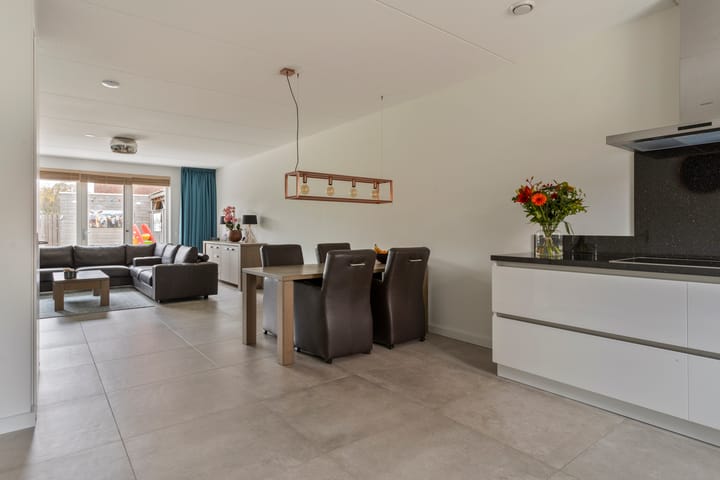 Foto 8 van Deken van Baarstraat 52