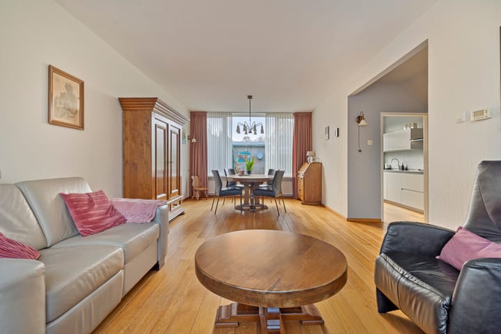 Foto 2 van Maasstraat 21