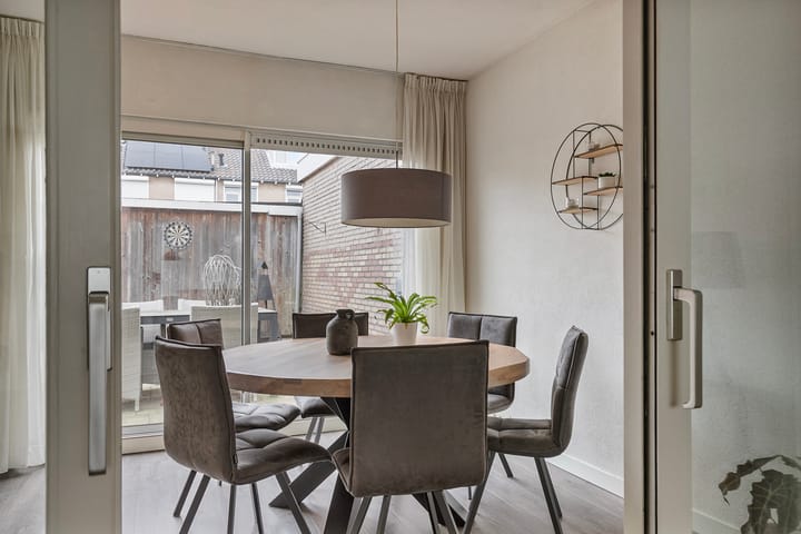 Foto 4 van Margrietstraat 13