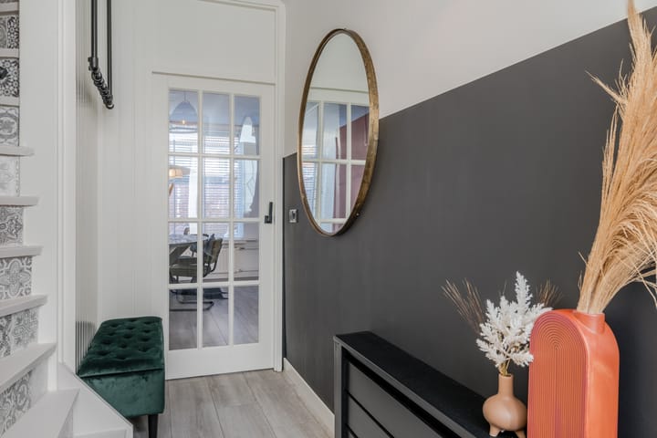 Photo 16 of Jacob van Ruysdaelstraat 22