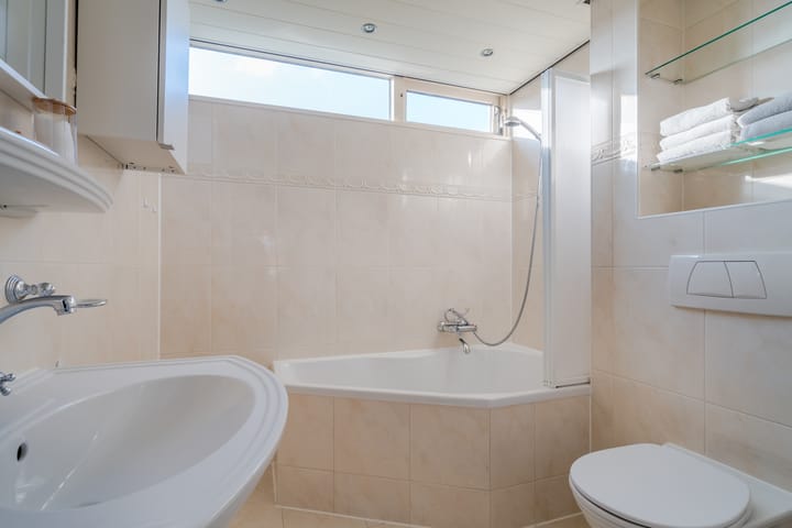 Photo 26 of Jacob van Ruysdaelstraat 22