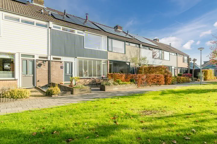 Photo 38 of Jacob van Ruysdaelstraat 22