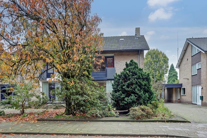 Foto 2 van Emmaplein 29