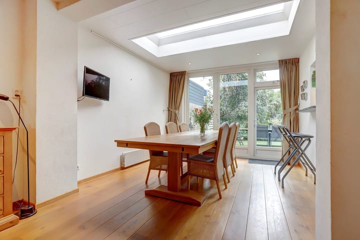 Foto 10 van Emmaplein 29