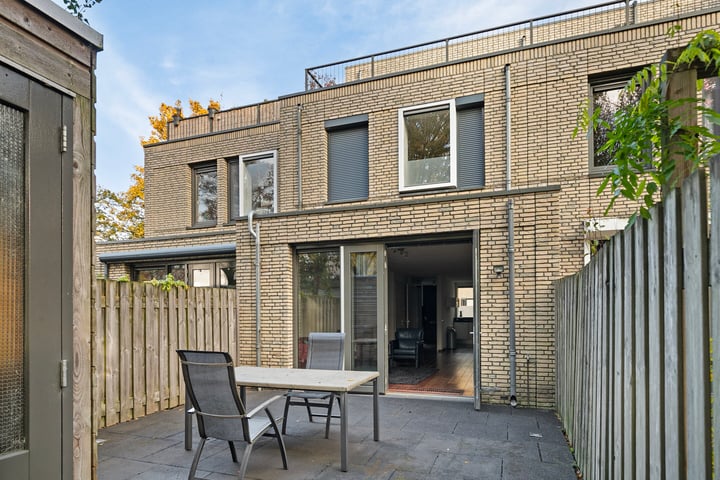 Bekijk foto 28 van Faradaystraat 45