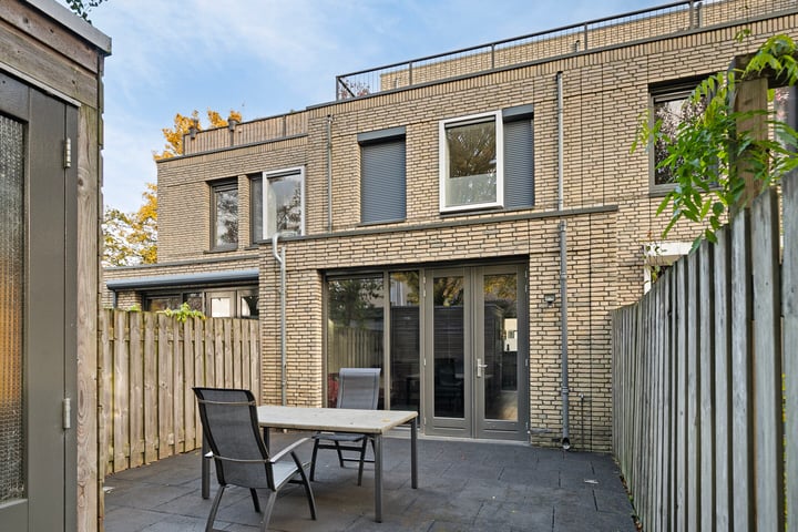 Bekijk foto 29 van Faradaystraat 45