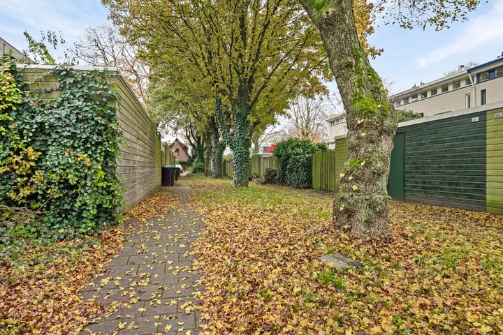 Foto 33 van Faradaystraat 45