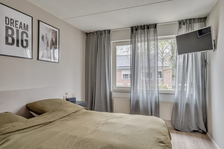 Foto 25 van Dominee de Jonglaan 26