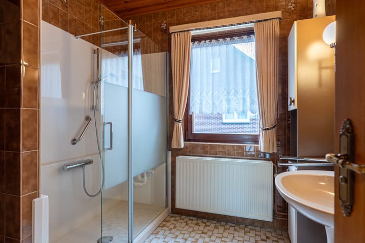 Foto 17 van Dijk 7-B