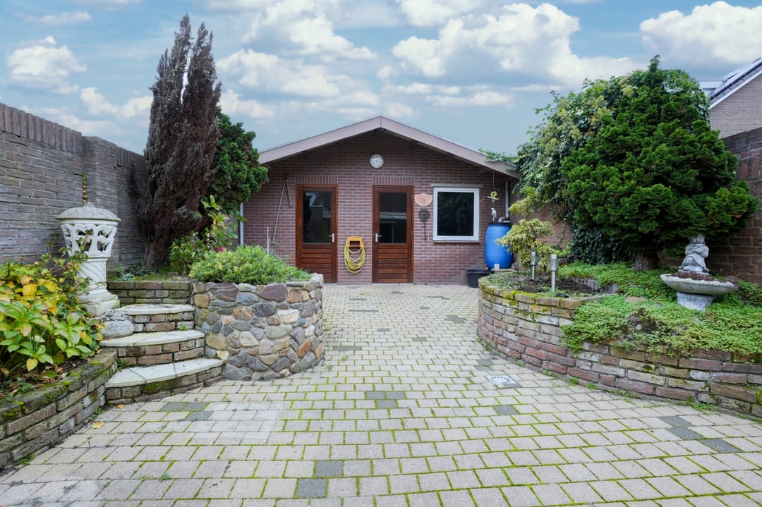 Photo 17 of Wolfeynde 20