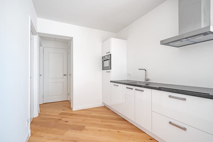 Foto 9 van Laan van Nieuw-Guinea 43-A