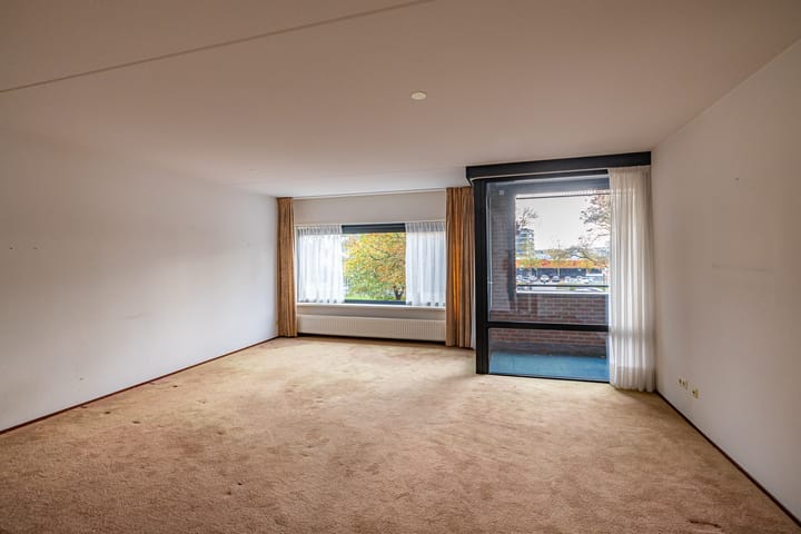 Photo 6 of Burg v Roijenstr Oost 4-G