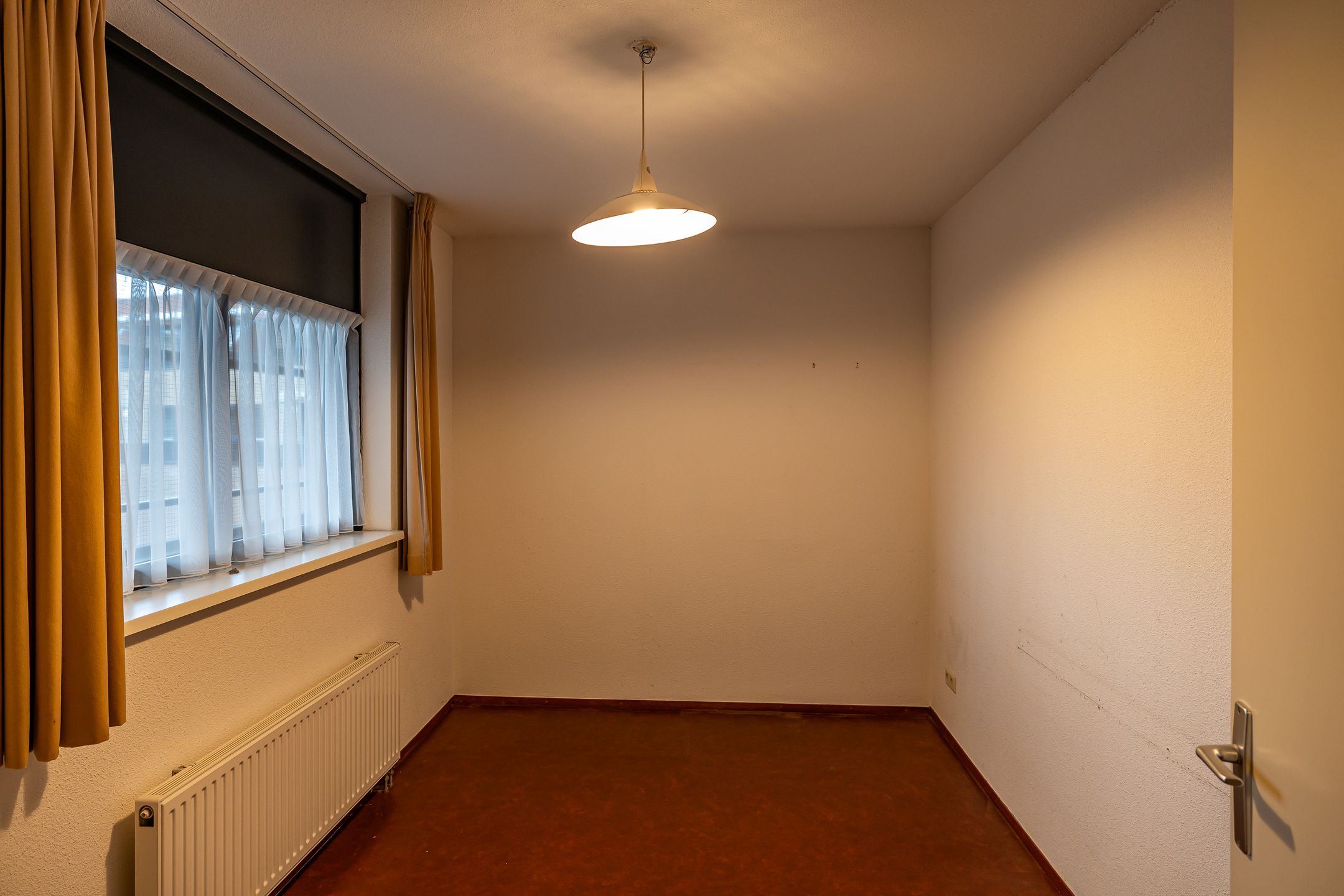 Foto 15 van Burg v Roijenstr Oost 4-G