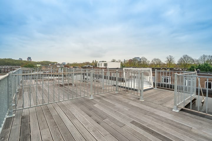 Foto 15 van Laan van Nieuw-Guinea 43-G