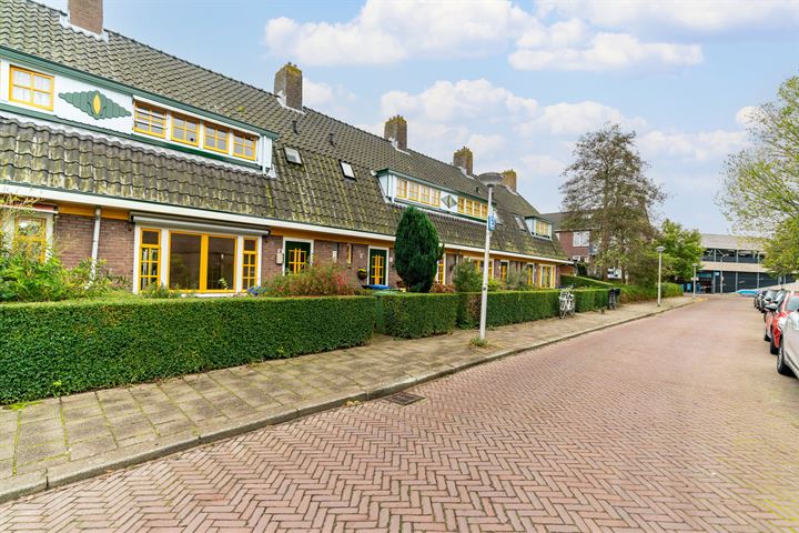 Bekijk foto 3 van Verkadestraat 8