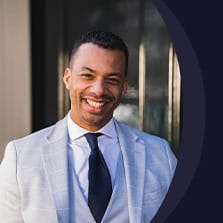 Joshua Pinedo - Makelaar (Directeur)