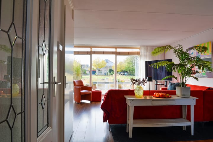 Foto 12 van Kalmoes 67