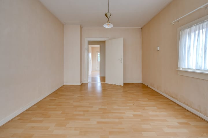 Foto 35 van Sluisstraat 141