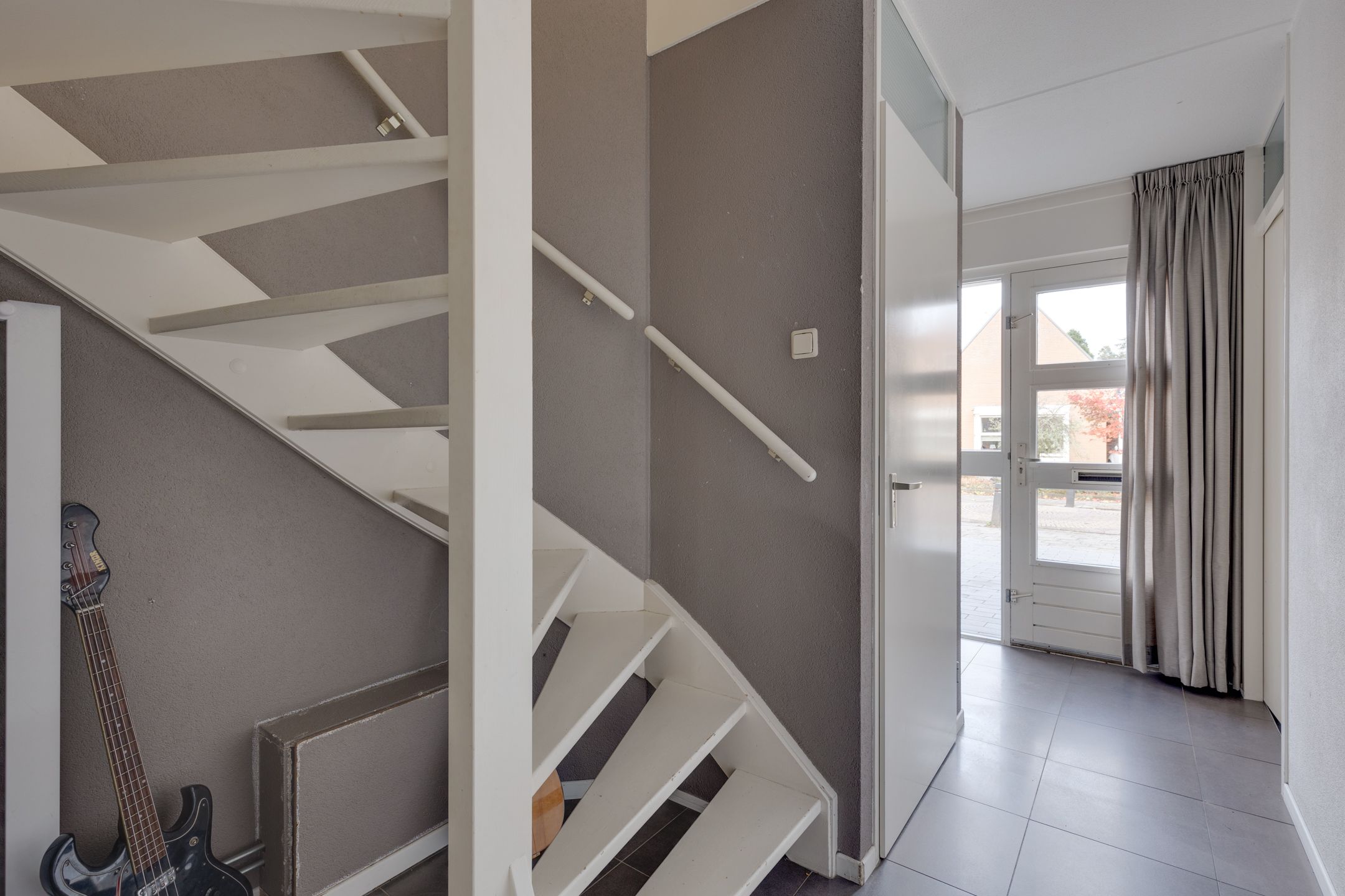 Foto 27 van Leliestraat 77