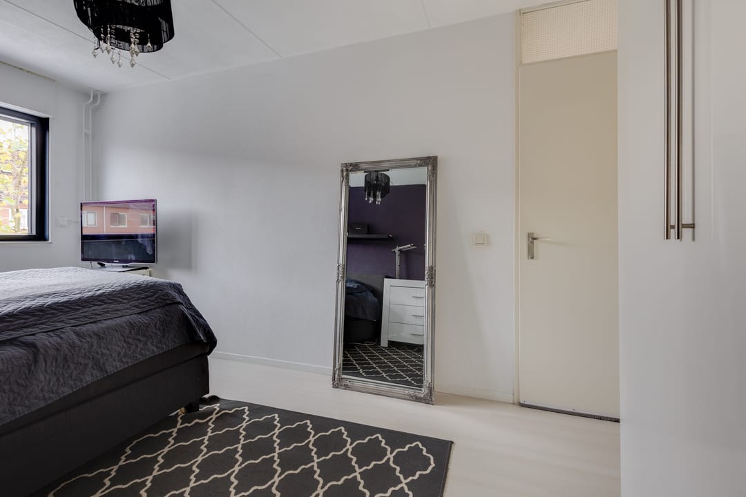 Foto 31 van Leliestraat 77