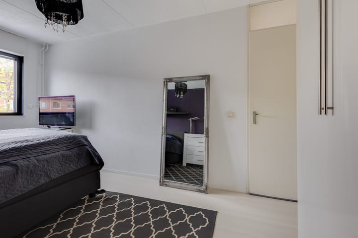 Foto 31 van Leliestraat 77